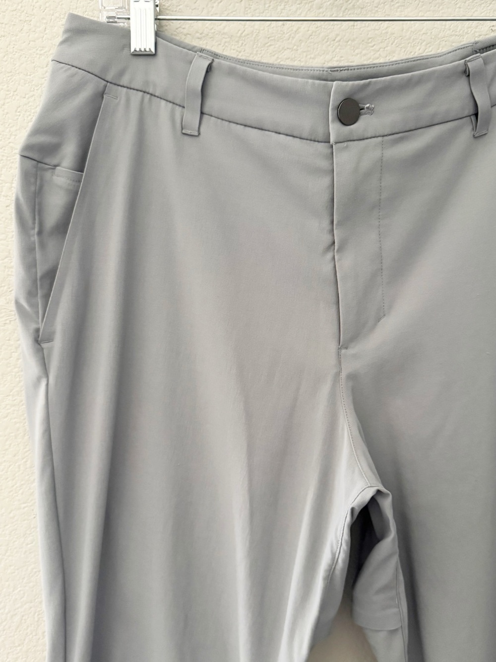 Lululemon 2023 Commission Slim Fit Pants 32 Gray Athleisure Casual Golf Travel - Picture 9 of 12